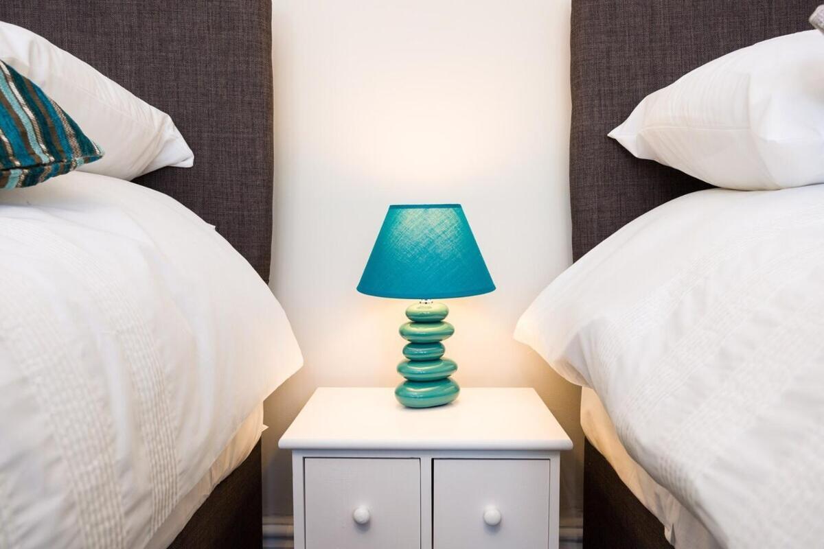 Stopover At Orchard Apartment Light And Cosy Portsmouth Rom bilde