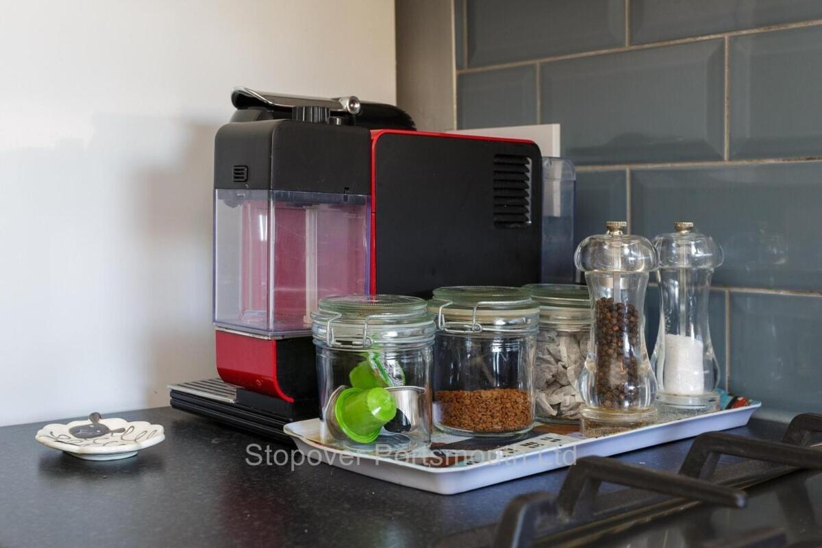 Stopover At Orchard Apartment Light And Cosy Portsmouth Rom bilde