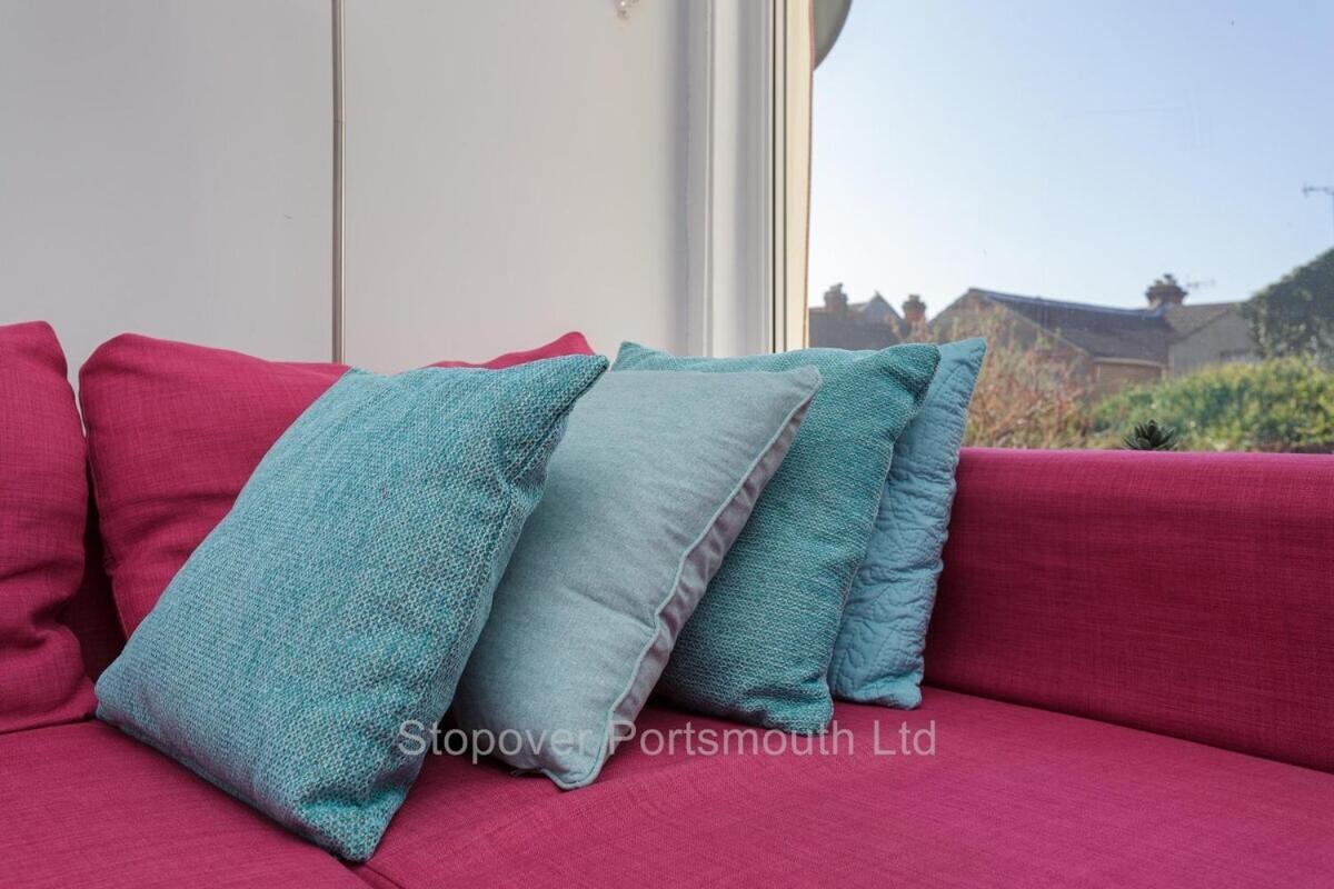 Stopover At Orchard Apartment Light And Cosy Portsmouth Eksteriør bilde
