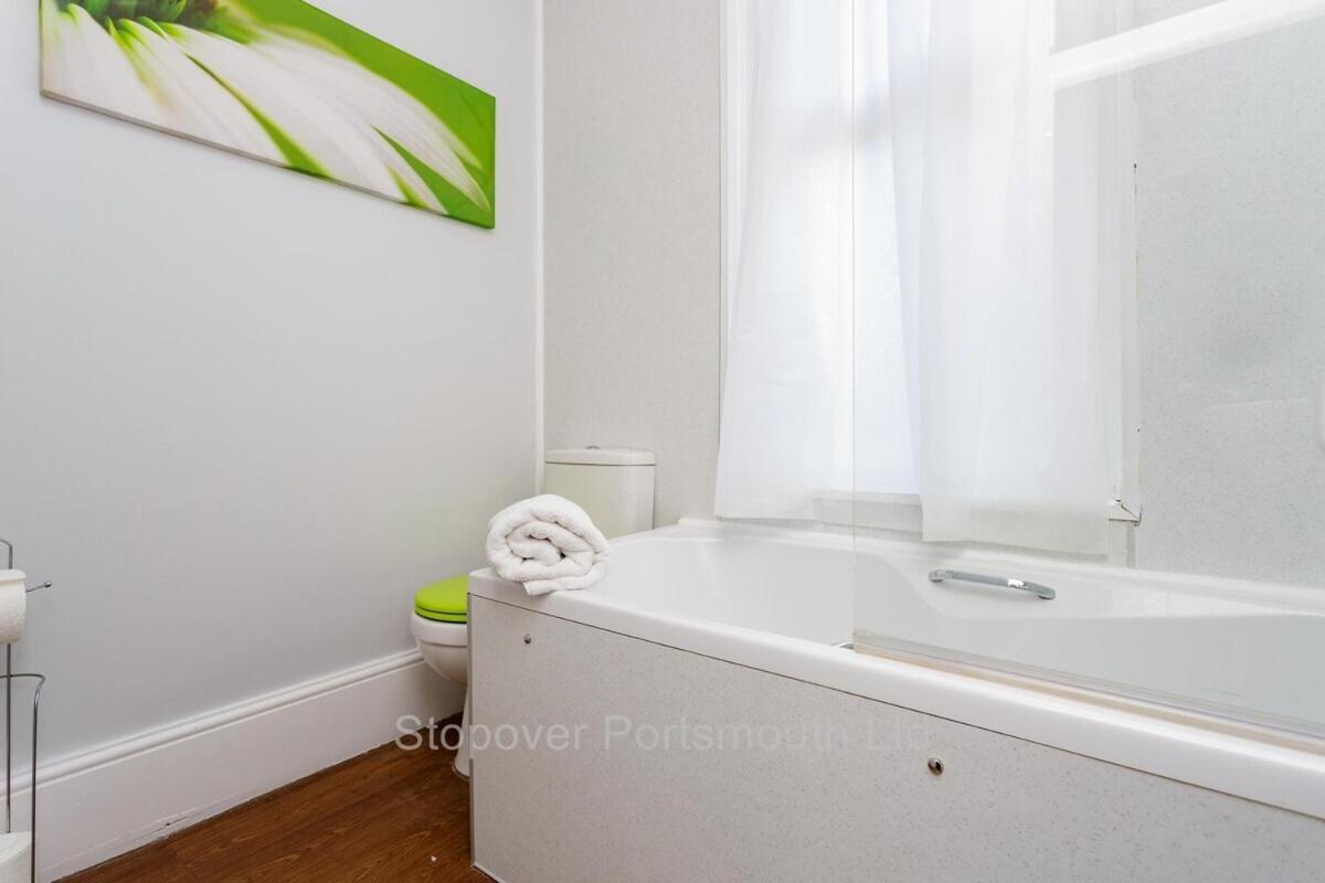 Stopover At Orchard Apartment Light And Cosy Portsmouth Rom bilde