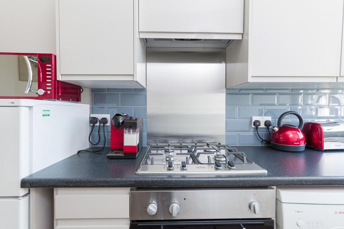 Stopover At Orchard Apartment Light And Cosy Portsmouth Rom bilde